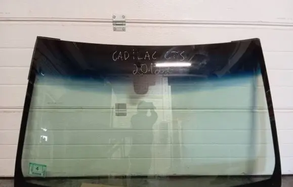 Cadillac CTS Front windscreen/windshield window 43R000495 E000284
