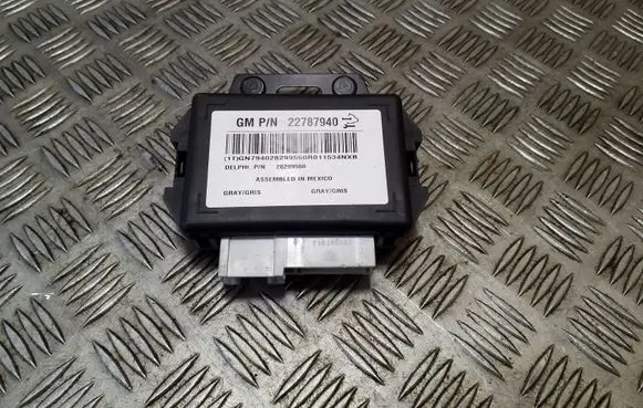 Chevrolet Captiva Central body control module 22787940 28299560