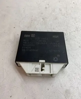 BMW 5 G30 G31 Parking PDC control unit/module 7943996