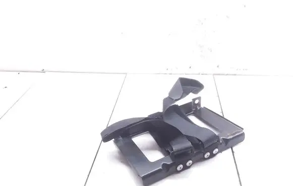 Volkswagen Touareg I Other trunk/boot trim element 7L0012130A
