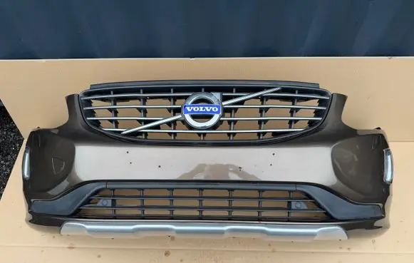 Volvo XC60 Front bumper 31323765