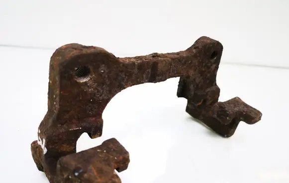 Nissan Primera Brake caliper pad carrier rear 