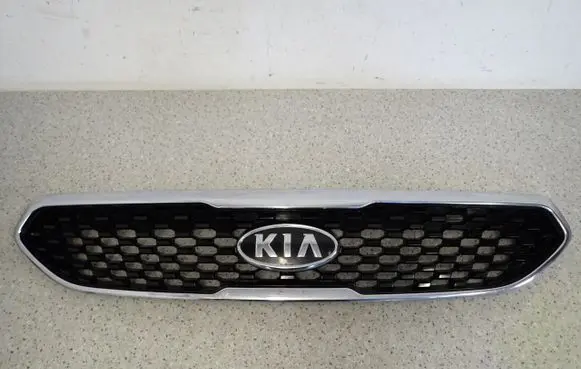 KIA Venga Front grill 
