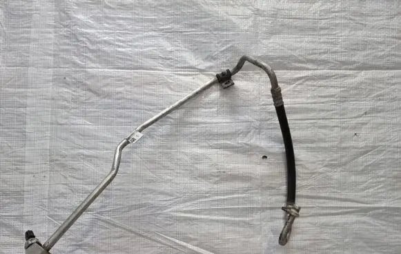 Air conditioning (A/C) pipe/hose