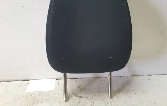 Mazda CX-5 Front seat headrest 