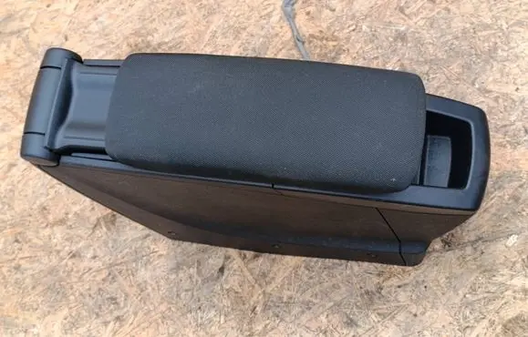 Renault Scenic III - Grand scenic III Armrest 8127320