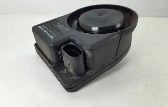 Volkswagen PASSAT B6 Alarm system siren 1K0951605C F005V00327