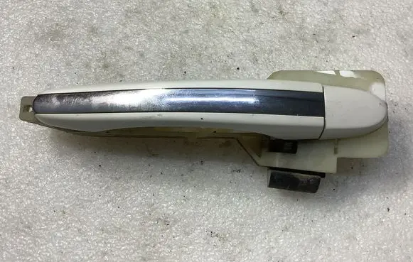 Hyundai Grandeur Rear door exterior handle