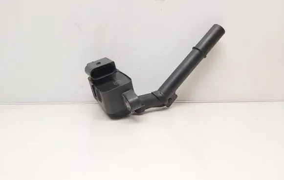 Mercedes-Benz B W246 W242 High voltage ignition coil A2709060500