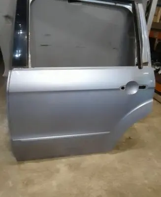 Ford Galaxy Rear door