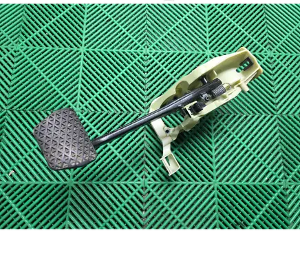 BMW 5 F10 F11 Brake pedal 6782666 1441670