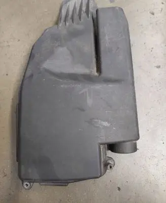 Mercedes-Benz C W203 Fuse box cover A2035451103