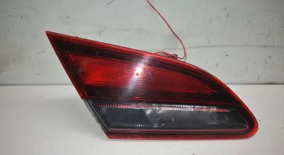 Opel Astra J Tailgate rear/tail lights 13399954