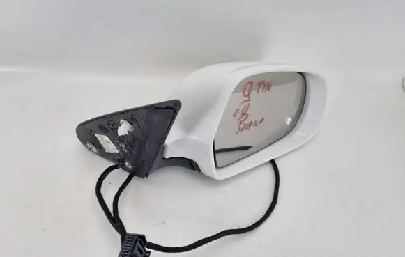Skoda Octavia Mk2 (1Z) Front door electric wing mirror