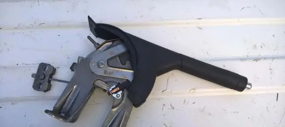 Suzuki Swift I Handbrake/parking brake lever assembly