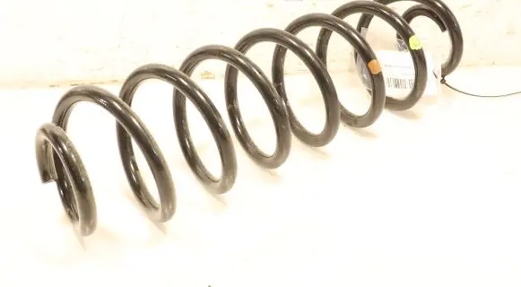Toyota Corolla E160 E170 Coil spring/strut mount 