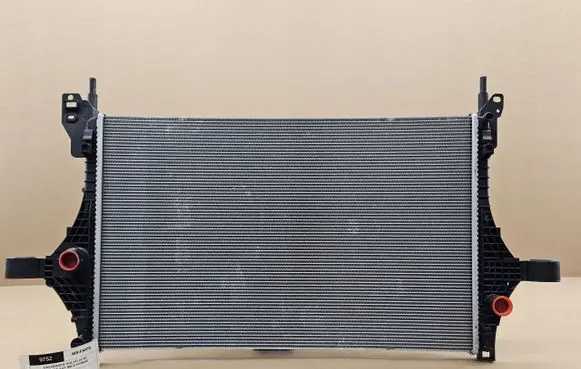 Volvo XC60 Coolant radiator