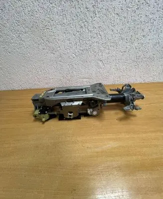 BMW X5 E70 Steering wheel axle 831401091 F5855 831401091515