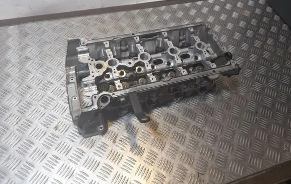 Audi A8 S8 D4 4H Engine head 079103373BN