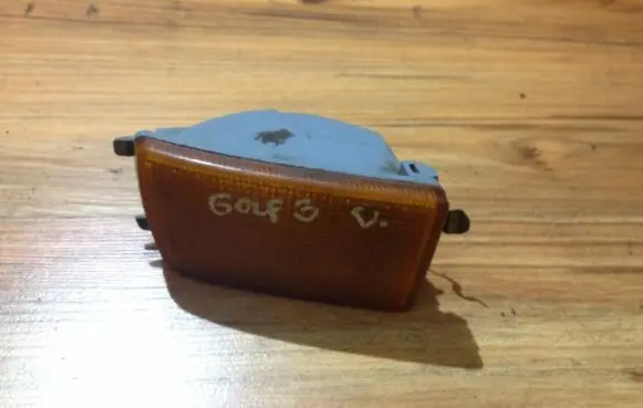 Front indicator light
