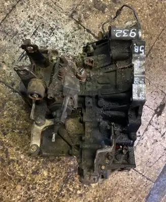 Toyota Avensis T220 Manual 5 speed gearbox