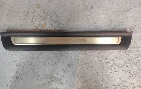 KIA Sportage Front sill trim cover 85883F1500WK