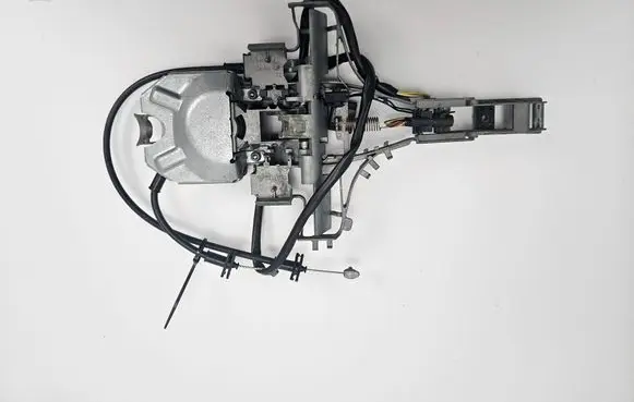 Volvo V70 Rear door lock 30784204