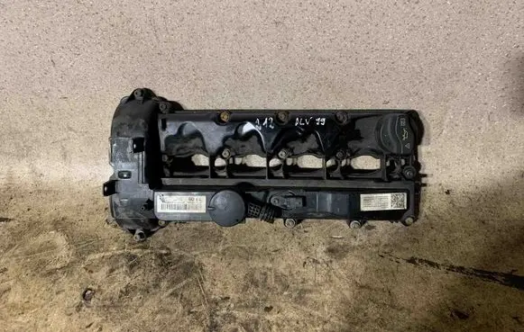 Mercedes-Benz E W212 Rocker cam cover A6510108918