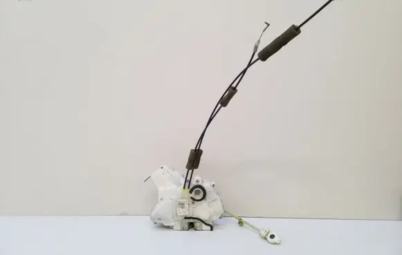 Honda Civic Front door lock 72111SMGE0