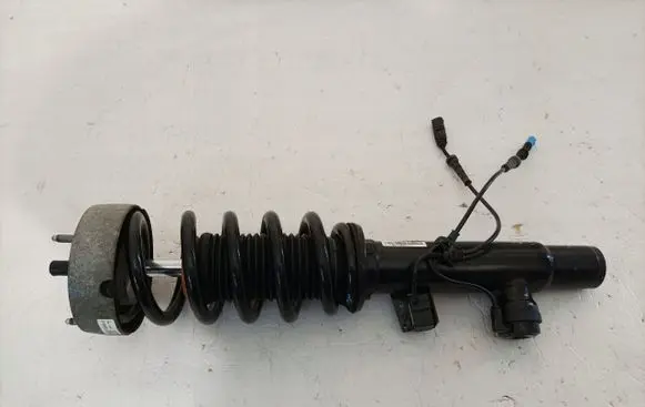 BMW X5 F15 Front shock absorber with coil spring 6863174