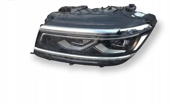 Volkswagen Tiguan Headlight/headlamp 5NN941081C