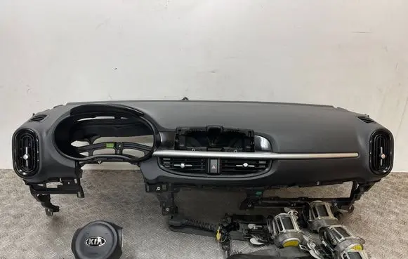 KIA Picanto Radio/GPS head unit trim 