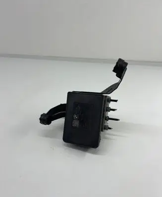 BMW M3 F80 ABS Pump 7851298