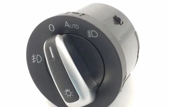 Volkswagen PASSAT B6 Light switch 3C8941431E 10002836