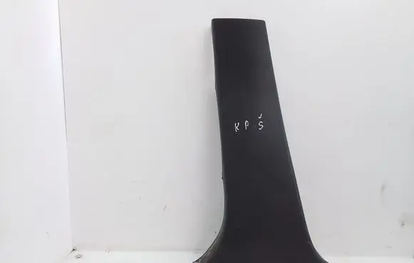 Toyota Avensis T250 (B) pillar trim (bottom)