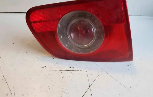 Volkswagen PASSAT B6 Tailgate rear/tail lights 3C9945093