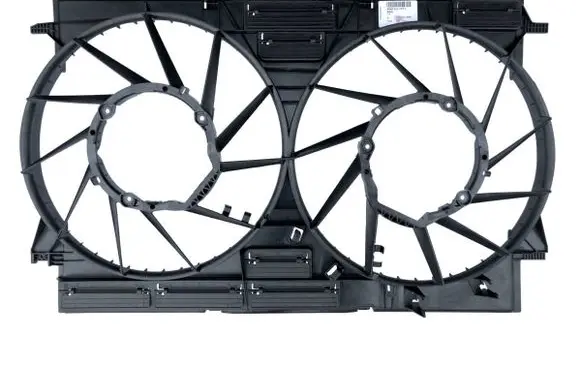 Audi Q7 4M Radiator cooling fan shroud 8W0121207C 8W0121003D