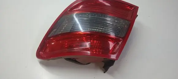 Mercedes-Benz C W204 Rear/tail lights A2048203264
