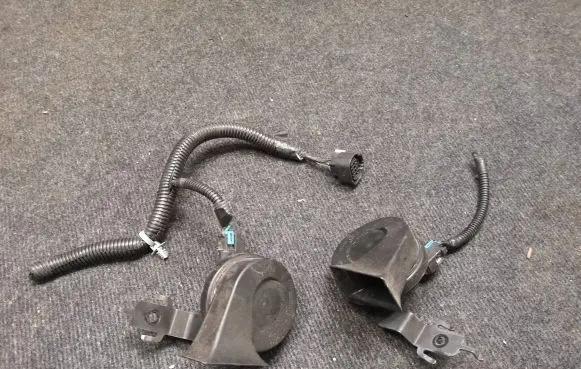 Chevrolet Camaro Horn signal 000008