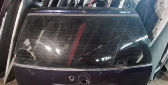 Opel Corsa B Tailgate/trunk/boot lid
