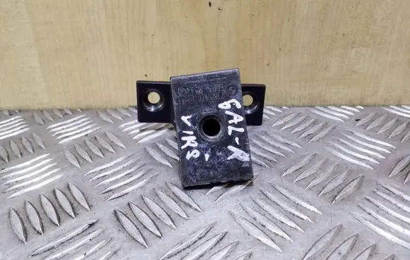 Rear door upper hinge