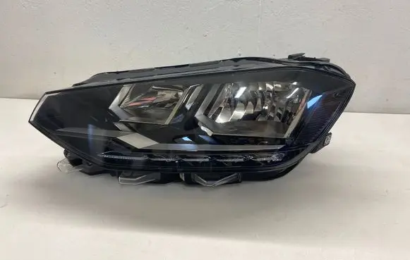 Volkswagen Golf Sportsvan Headlight/headlamp 517941005D 90111501
