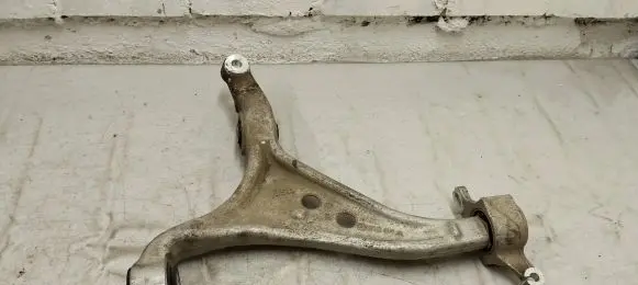 Mercedes-Benz GLE (W166 - C292) Front lower control arm/wishbone A16604