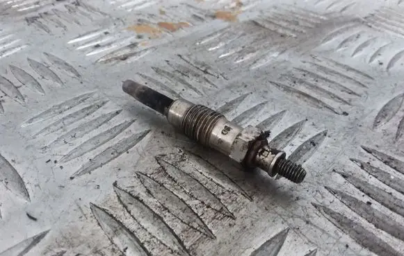 BMW 3 E36 Glow plug SD4444V11B8