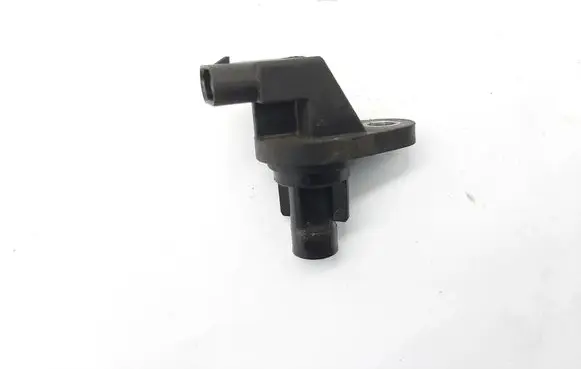 Mercedes-Benz C W204 Camshaft position sensor A6519050100