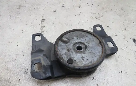 Ford Kuga II Gearbox mount GMAUTO4574097