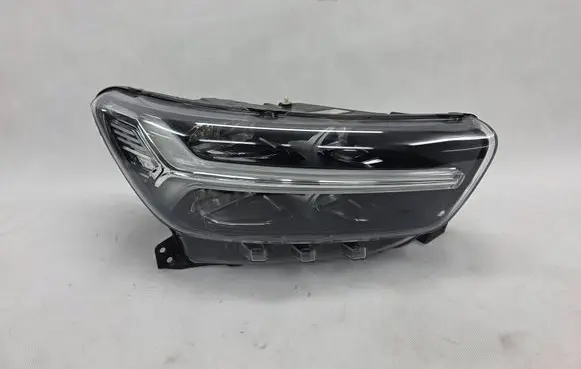 Volvo XC40 Headlight/headlamp 31655636