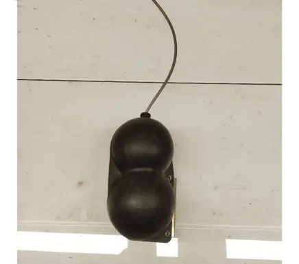 Vacuum air tank