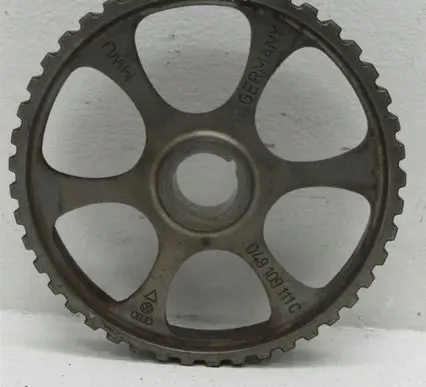 Volkswagen Golf VIII Timing chain sprocket 