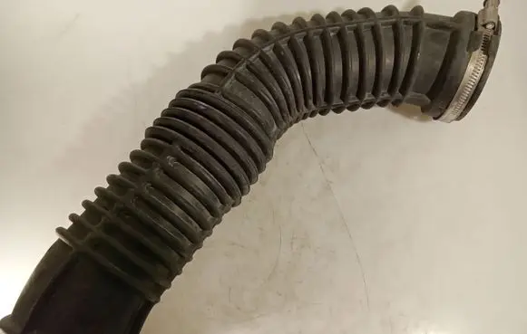 Brake vacuum hose/pipe